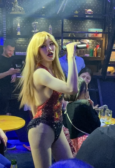 A ladyboy singing Taylor Swift songs in a cabaret in Chiang Mai