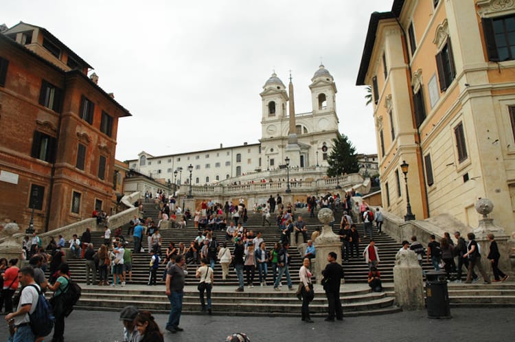 13_things_to_do_and_see_on_your_first_trip_to_Rome_full_time_explorer_italy_spanish steps
