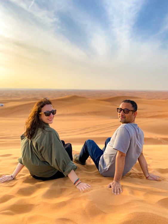 Photo session on the dunes during the overnight desert safari in Dubai